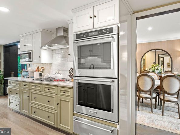 1034 Raffles Lane, Bryn Mawr PA 19010