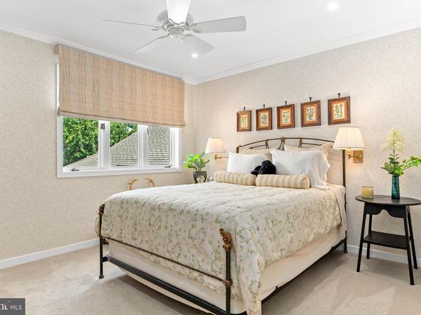 1034 Raffles Lane, Bryn Mawr PA 19010