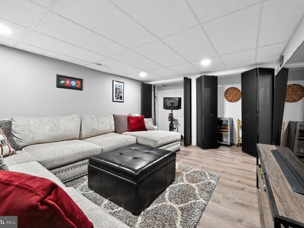 209 Birch Drive, Lafayette Hill PA 19444