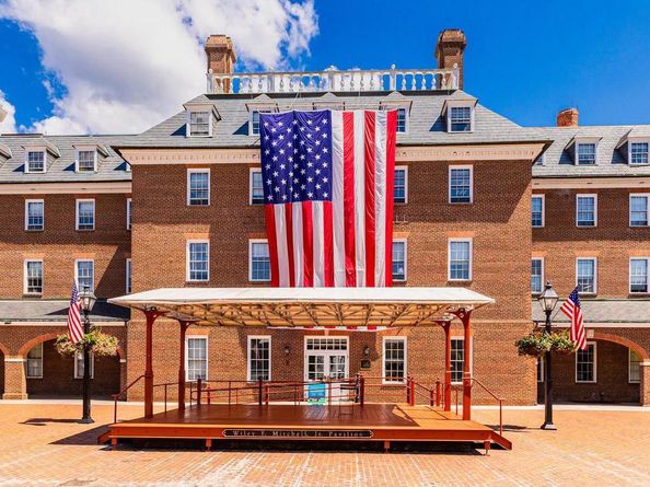 708 Day Lane, Alexandria VA 22314