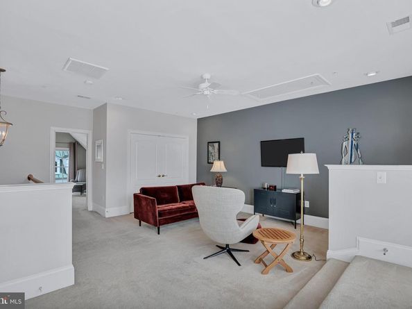 708 Day Lane, Alexandria VA 22314