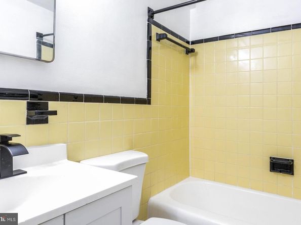 5315 Connecticut Avenue NW 406, Washington DC 20015
