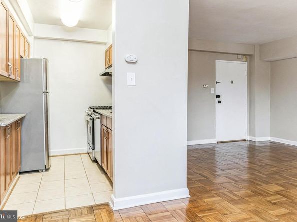 5315 Connecticut Avenue NW 406, Washington DC 20015