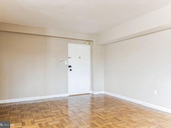 5315 Connecticut Avenue NW 406, Washington DC 20015