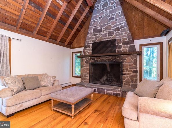 1655 Mill Road W, Furlong PA 18925