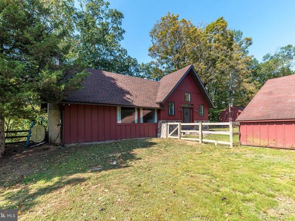 1655 Mill Road W, Furlong PA 18925