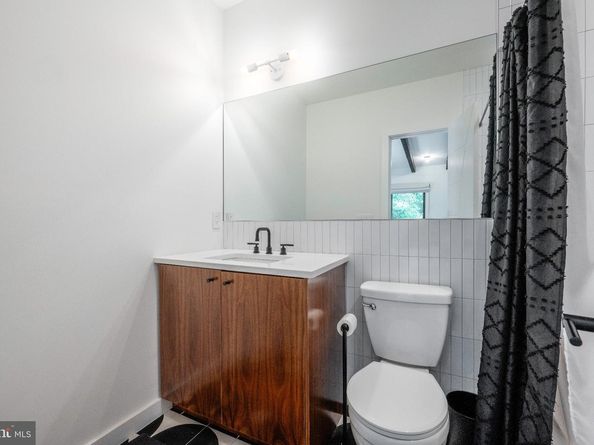 3406 Barger Drive, Falls Church VA 22044