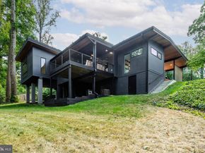 3406 Barger Drive, Falls Church VA 22044