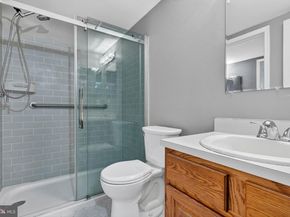 233 Sassafras Court, Warrington PA 18976
