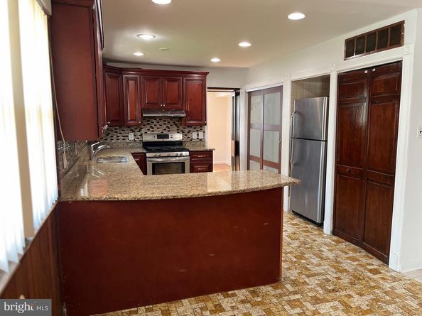 1863 Merlin Road, Philadelphia PA 19116