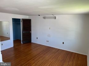 1863 Merlin Road, Philadelphia PA 19116