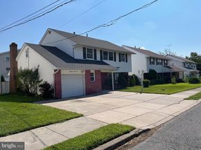 1863 Merlin Road, Philadelphia PA 19116