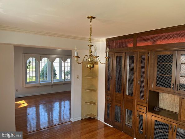 1863 Merlin Road, Philadelphia PA 19116