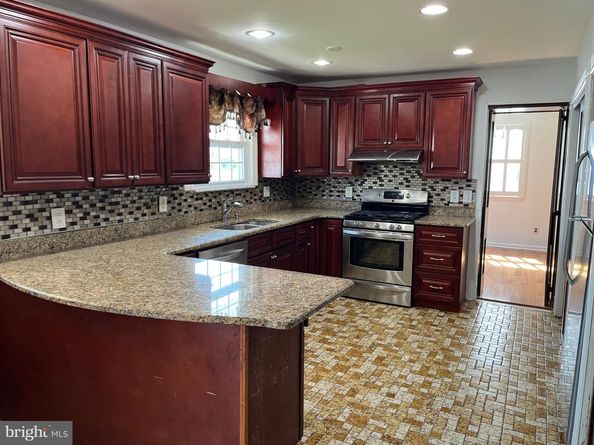 1863 Merlin Road, Philadelphia PA 19116