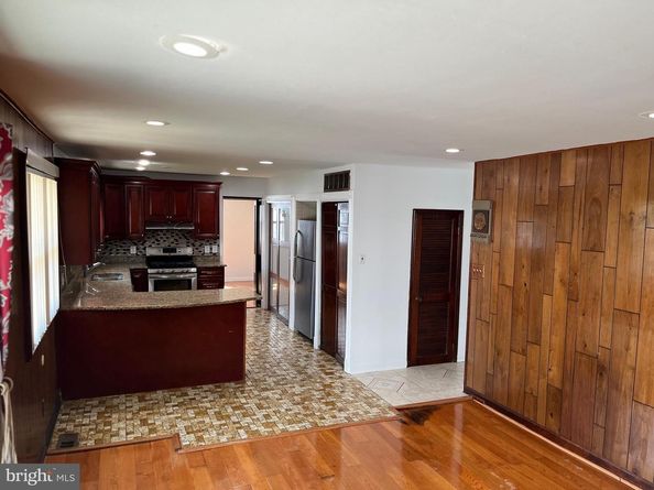 1863 Merlin Road, Philadelphia PA 19116