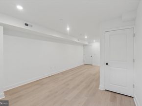 1500 S 30TH Street, Philadelphia PA 19146