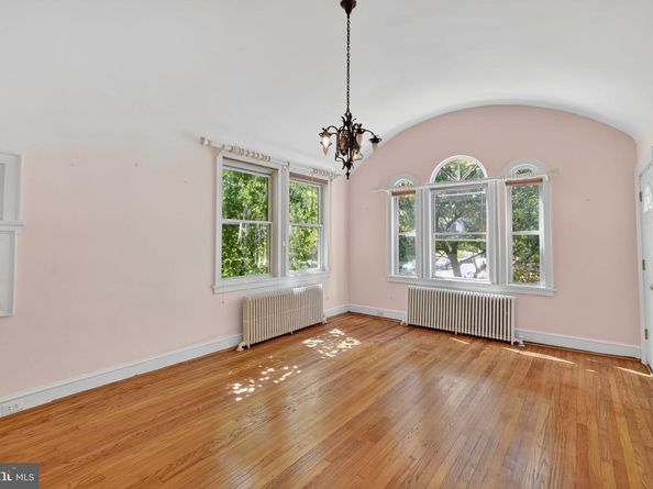 1801 N Taylor Street, Arlington VA 22207