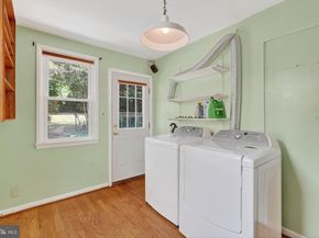 1801 N Taylor Street, Arlington VA 22207