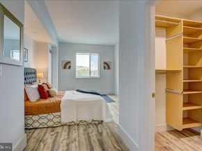 901 N Penn Street R205, Philadelphia PA 19123