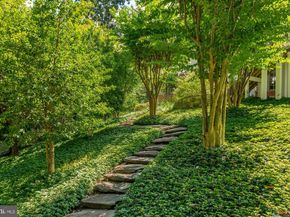 11308 Stonehouse Place, Sterling VA 20165