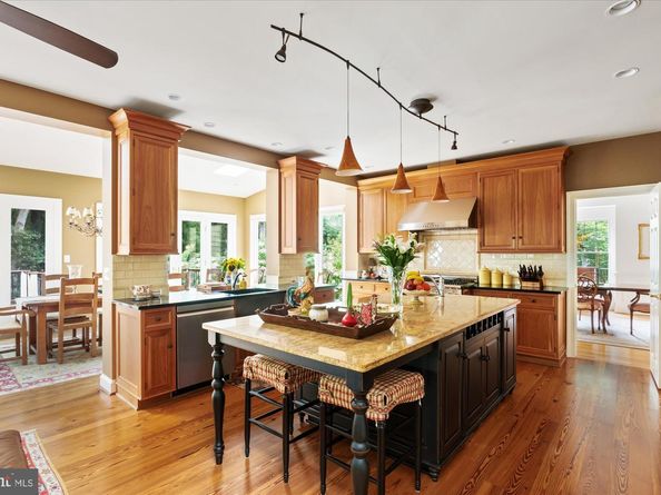 11308 Stonehouse Place, Sterling VA 20165