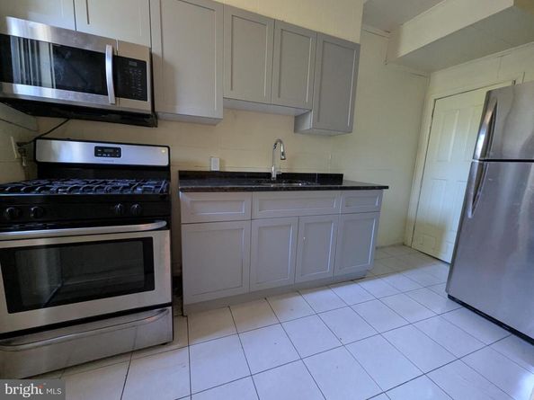 2650 S 68TH, Philadelphia PA 19142