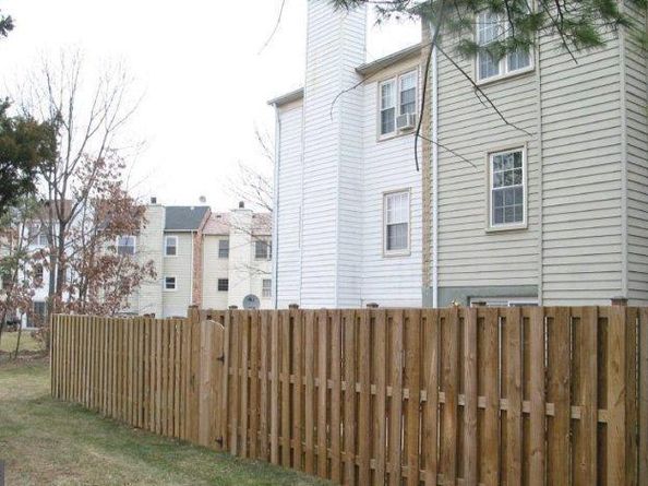 1034 Salisbury Court, Sterling VA 20164