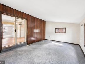 511 Clark Avenue, Folsom PA 19033