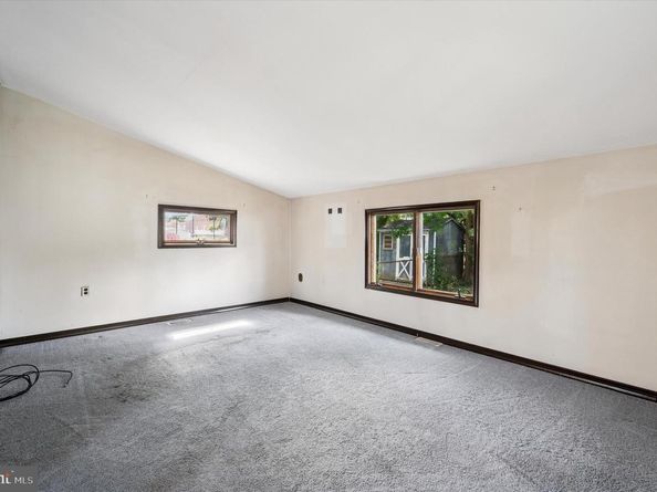 511 Clark Avenue, Folsom PA 19033