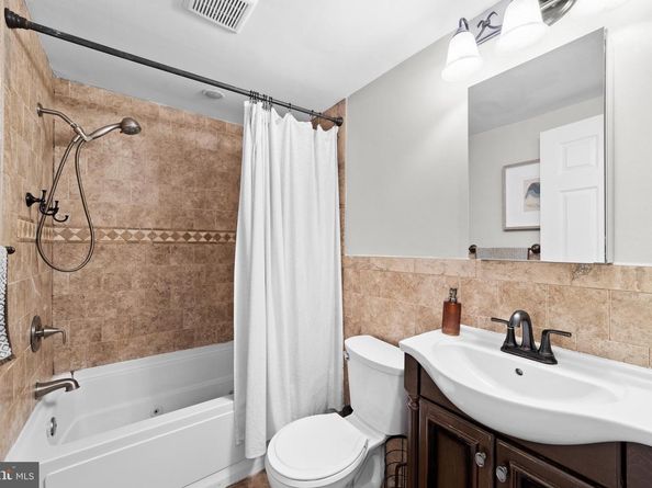 1814 S Juniper Street, Philadelphia PA 19148