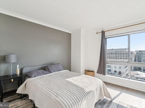 777 7TH Street NW 1024, Washington DC 20001