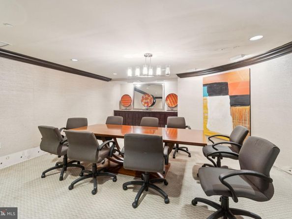 777 7TH Street NW 1024, Washington DC 20001