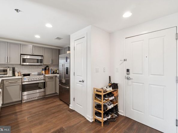 777 7TH Street NW 1024, Washington DC 20001
