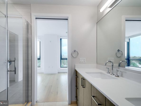 1211 Van Street SE 806, Washington DC 20003