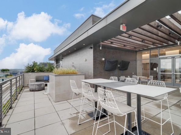 1211 Van Street SE 806, Washington DC 20003