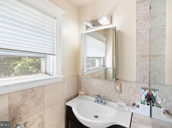 144 Fairview Avenue, Lansdowne PA 19050