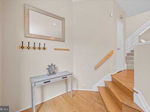 10847 Whiterim Drive, Potomac MD 20854