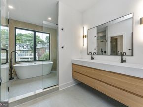 4475 Fleming Street, Philadelphia PA 19127
