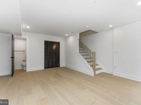 4475 Fleming Street, Philadelphia PA 19127