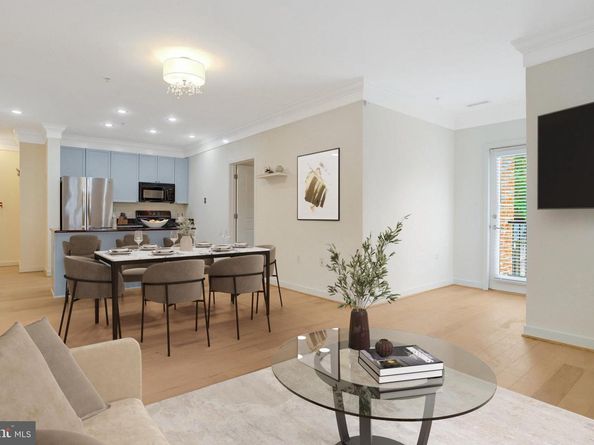 181 E Reed Avenue 204, Alexandria VA 22305