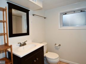 2100 S Quebec Street, Arlington VA 22204