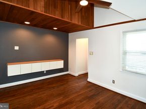 2100 S Quebec Street, Arlington VA 22204