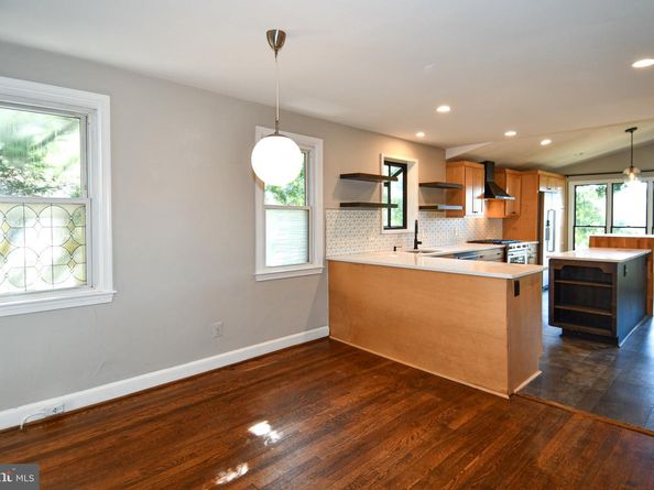 2100 S Quebec Street, Arlington VA 22204