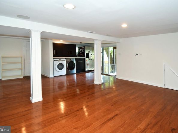 2100 S Quebec Street, Arlington VA 22204
