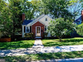 2100 S Quebec Street, Arlington VA 22204