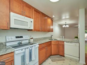 7616 Wood Mist Lane, Falls Church VA 22043