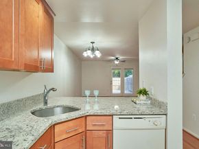 7616 Wood Mist Lane, Falls Church VA 22043