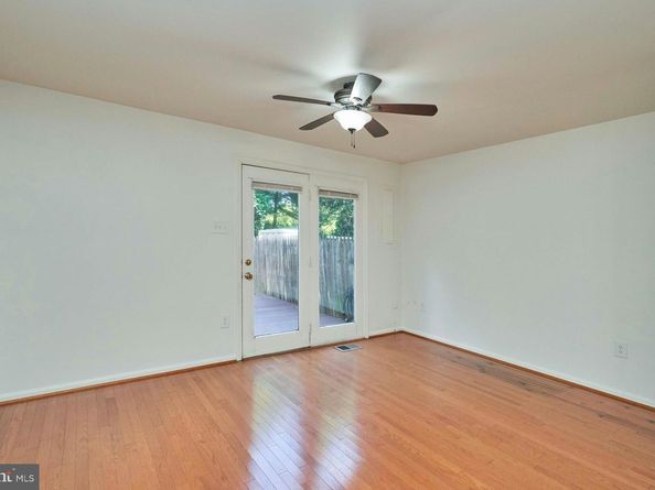 7616 Wood Mist Lane, Falls Church VA 22043