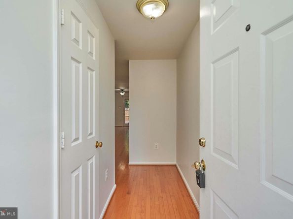 7616 Wood Mist Lane, Falls Church VA 22043