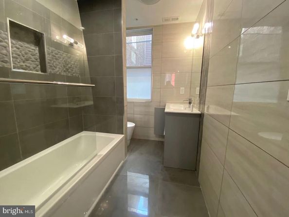 606 N 11TH Street, Philadelphia PA 19123